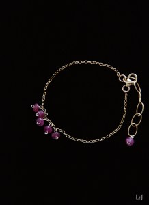 couture6-pinkbracelet_4