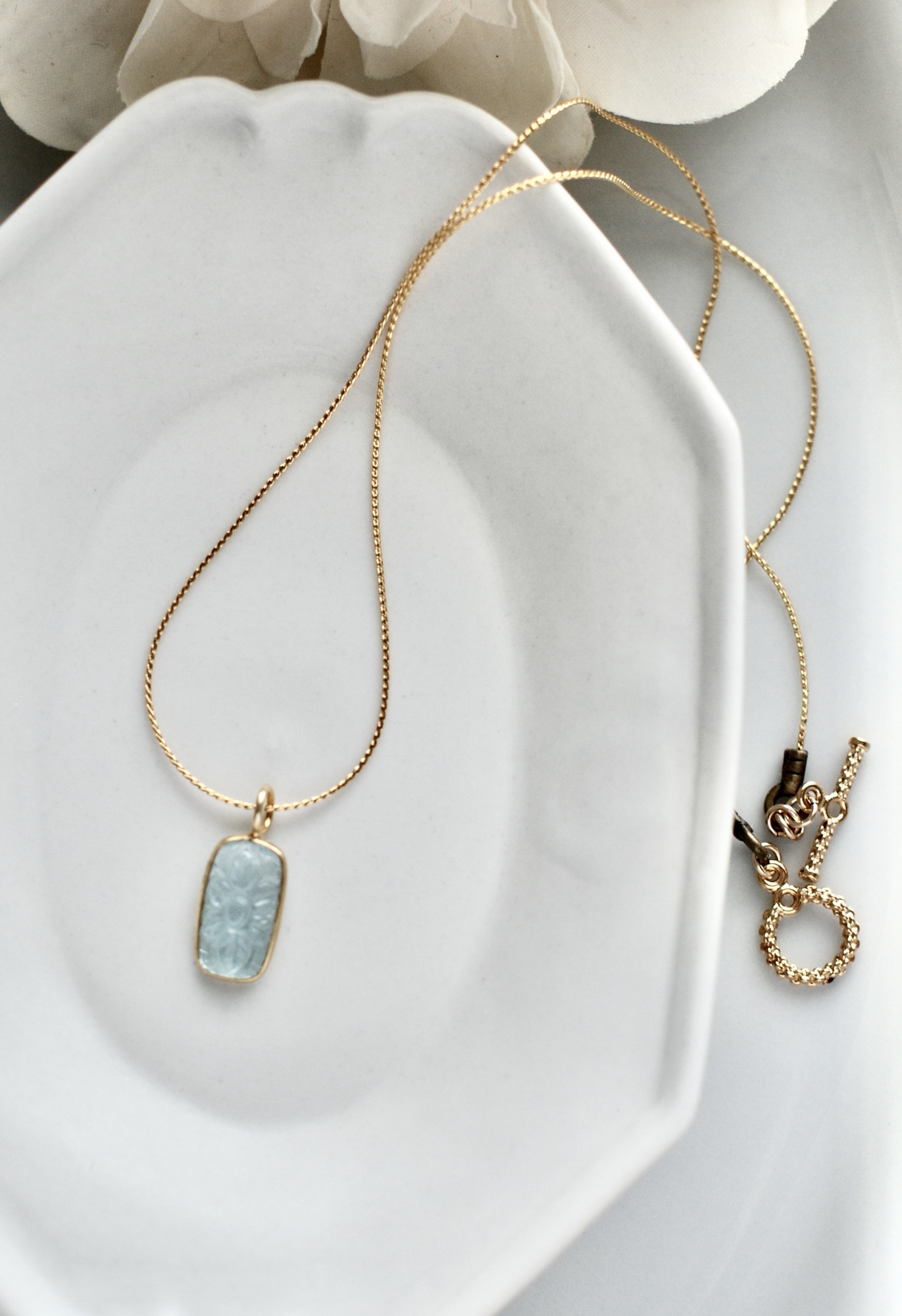 大粒✧︎アクアマリン リーフカービング ピアス アクアマリンのカービング – LeJ diary